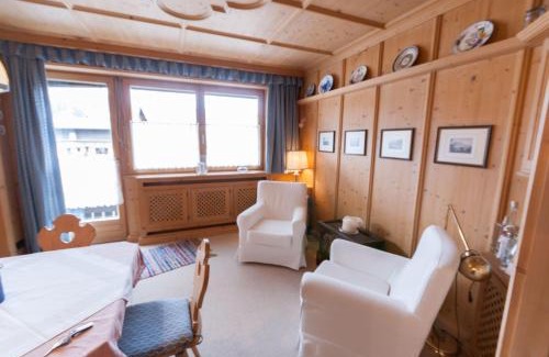 Altenmarkt im Pongau Apartment | Modern Living Traditional Style