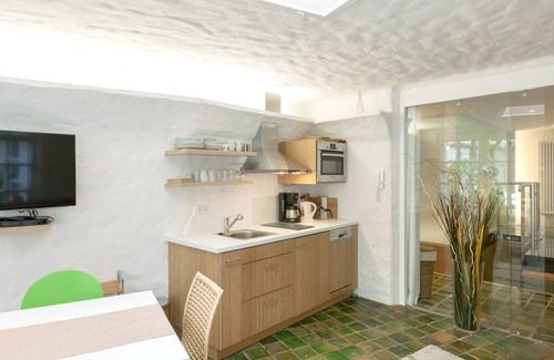 Stade Apartment | Modern living in a historic townhouse