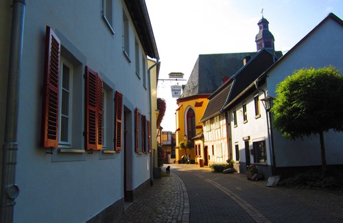 Unkel House | Modern living in a stylish, renovated half-timbered house
