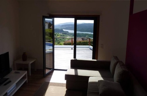 Vila Nova de Cerveira Cottage | MODERN LOFT TO REST