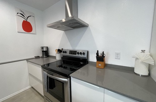 White Salmon Apartment | Modern loft downtown White Salmon #01