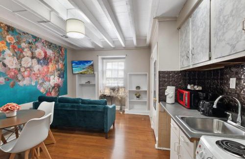 Washington Square West Apartment | Modern Loft In Center City
