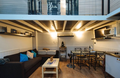 Alameda Apartment | MODERN LOFT, SEVILLE CENTER, A/C, FREE WIFI (Optional Garage)