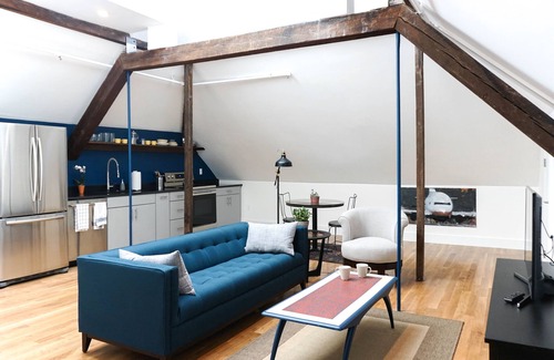 West End Apartment | Modern Loft Syle apartment