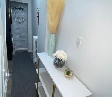 East Rockaway Apartment | Modern Loft