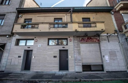 Collegno Apartment | Modern Loft with Jacuzzi[30m meter].