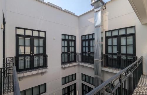 Las Cumbres Apartment | Modern Lofts in Plaza De La Independencia