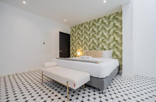 Las Cumbres Apartment | Modern Lofts in Plaza De La Independencia