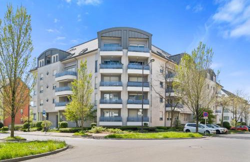 Cents Apartment | Modern Lux Apartment with Balcony in Luxembourg