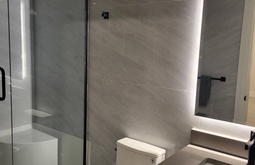 Abbotsford Apartment | Modern, Luxurious, Spacious and Clean.