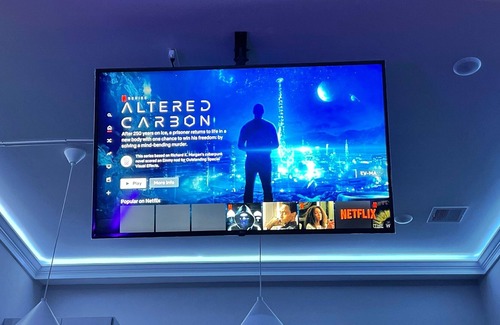 West Poplar Apartment | Modern Luxury 2 Bedroom Apartment with Private Full Rooftop Access