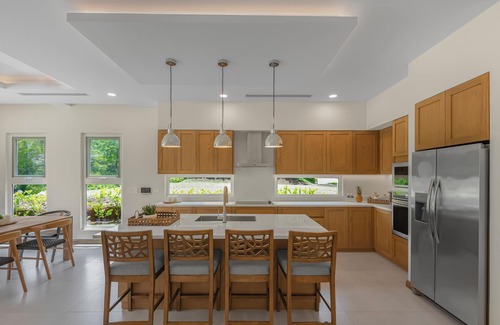Pacuare Reserve House | Modern Luxury 4 Bedroom Fairway Dream Home.