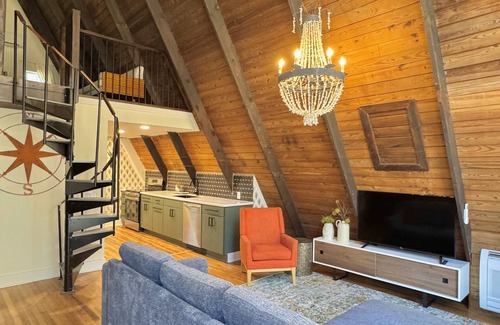 Bynum House | Modern Luxury A-Frame Retreat on a 2-acre Pond. Weekly & monthly discounts.