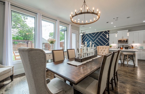 West Dallas House | Modern Luxury - Amazing Backyard! In Dallas - Near Everything!