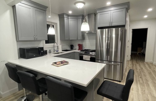 McGinley Square Apartment | Modern Luxury Apartment near NYC