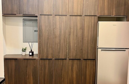 Quincy Apartment | Modern Luxury Apartment in City