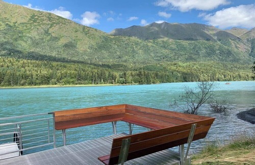 Cooper Landing Condo | Modern Luxury Condo with River Views in Cooper Landing