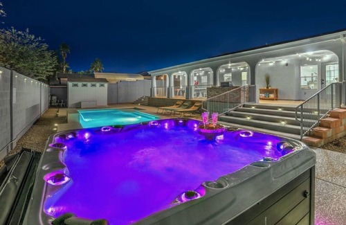 Mission Hills House | Modern Luxury - Heated Pool, Hot Tub & Vegas Vibes