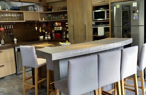 Villa Arelauquen House | modern luxury house in San Carlos de Bariloche