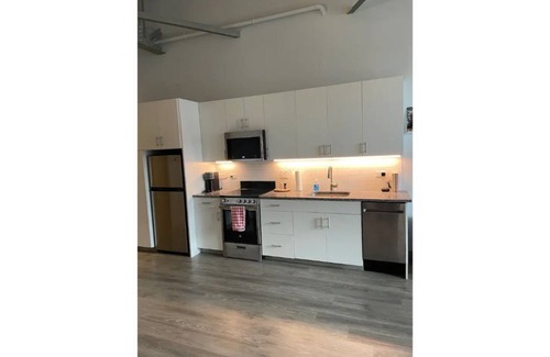 Downtown Hartford Apartment | Modern Luxury Industrial Studio!