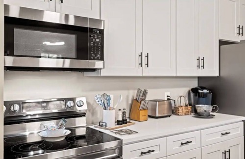Gallatin Apartment | Modern Luxury Loft in Historic Downtown Gallatin