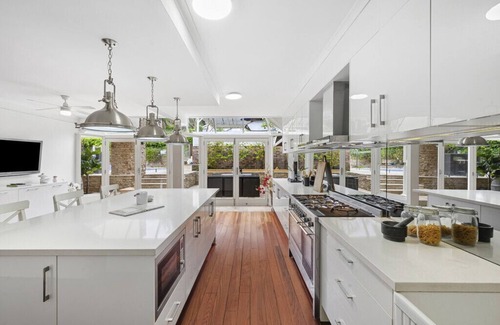 Forestville House | Modern Luxury Meets Nature:5BR Outdoor Oasis-Tennis Court,Pool,Spectacular Views