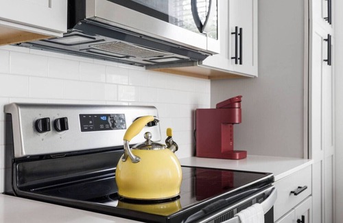 Indianapolis Apartment | Modern Luxury Near Broad Ripple
