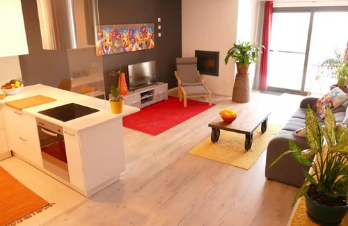 Tomar House | Modern Luxury Villa Guesthouse Do Sol