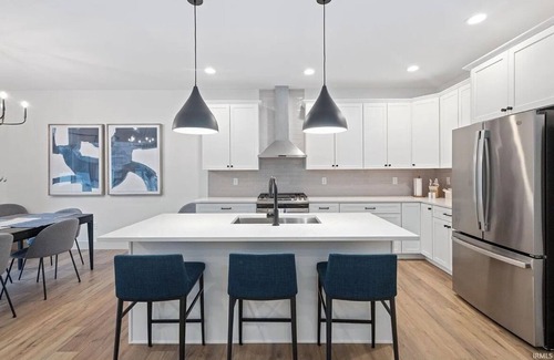 Georgetown House | Modern Luxury Villa Near Notre Dame
