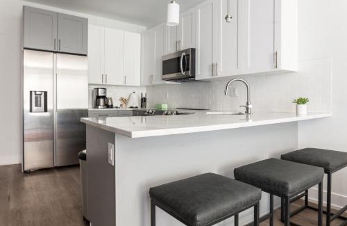 North Philadelphia East Apartment | Modern Luxury4br4ba-wdpatiopingpongsleeps12