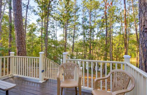 McCormick House | Modern McCormick Townhome on Lake Thurmond!