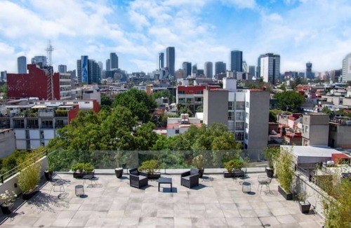 Colonia Cuauhtemoc Apartment | Modern Meets Metal: Industrial Elegance Defined in Every Corner's Craft.n