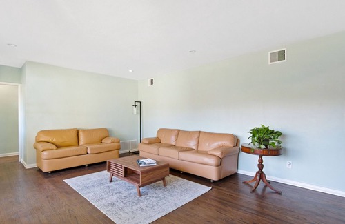 Corona House | Modern Mid Century home with pool