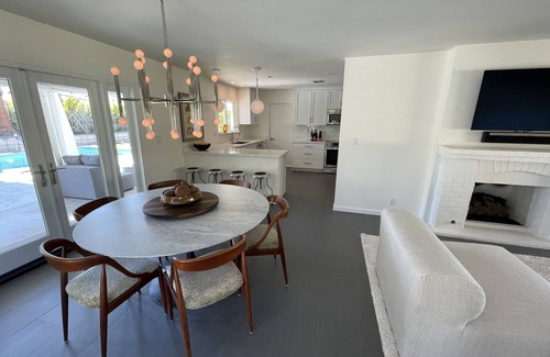 Araby House | Modern midcentury home Palm Springs with heated pool