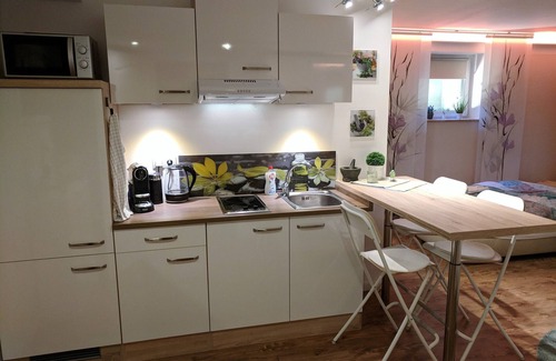 Zirndorf Apartment | Modern, mini apartment
