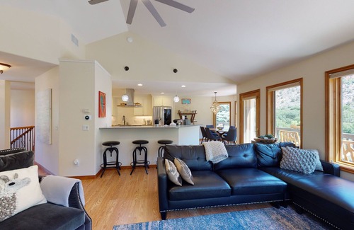 Glenwood Springs House | Modern Mountain Home in Glenwood Springs, CO