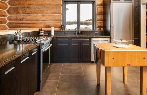 Breckenridge Cabin | Modern Mountain Cabin Getaway with Spectacular Views!