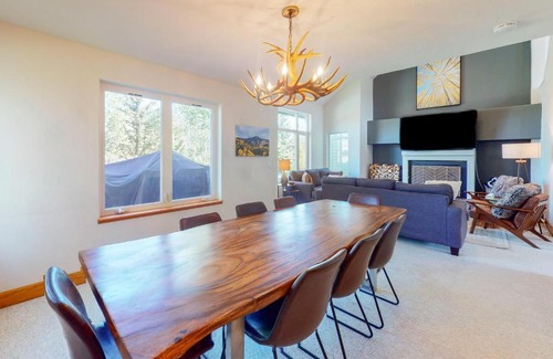 Edwards House | Modern Mountain Retreat