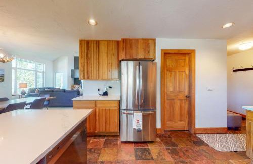 Edwards House | Modern Mountain Retreat