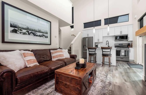 Whitefish House | Modern Mountain Townhouse at The Quarry