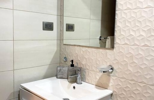 Renacimiento Apartment | Modern n Chic Apt w Social Area at Rooftop