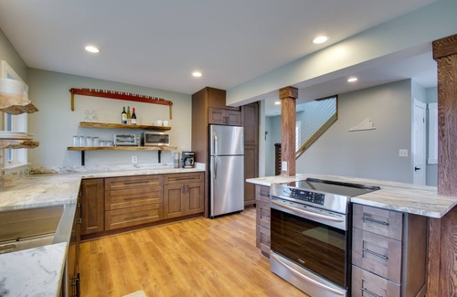 Nellysford Cabin | Modern Nellysford Getaway on 40 Private Acres!