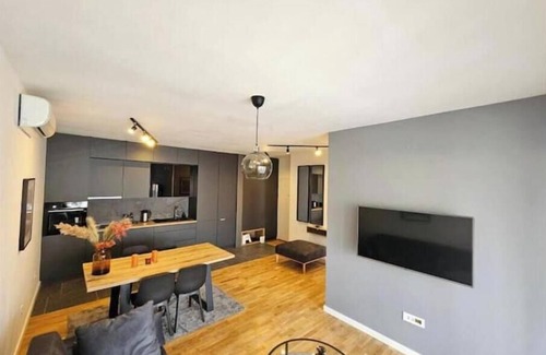City Center Apartment | Modern New 2 bedroom Apartment in Central Niš – Quiet, Stylish, Perfect Location