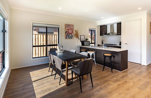 Clyde House | Modern new Homly House at Clyde