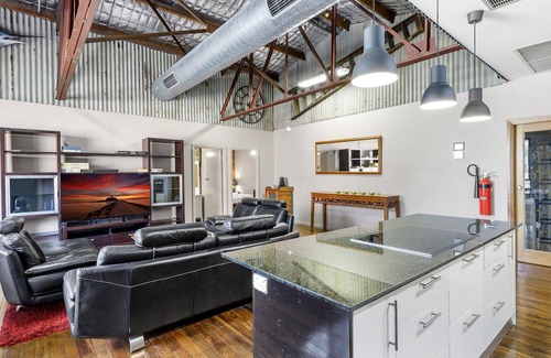 Newcastle West Apartment | Modern, Newcastle apartment