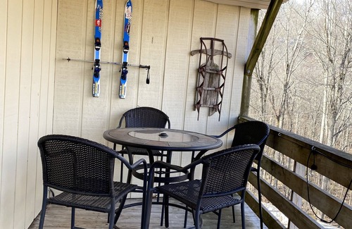 Sugar Mountain Condo | Modern newly updated cabin style condo awaits you