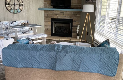 Sugar Mountain Condo | Modern newly updated cabin style condo awaits you