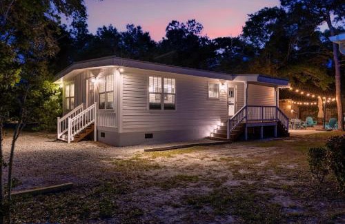 Long Beach House | Modern Oak Island Escape 1 Mile to Long Beach!