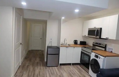 Halifax Apartment | Modern Oasis Hideaway