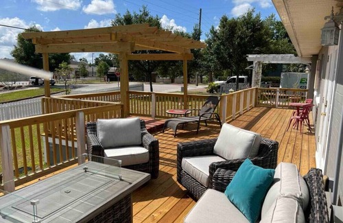 Lake Eola Heights Apartment | Modern Oasis near Lake Eola
